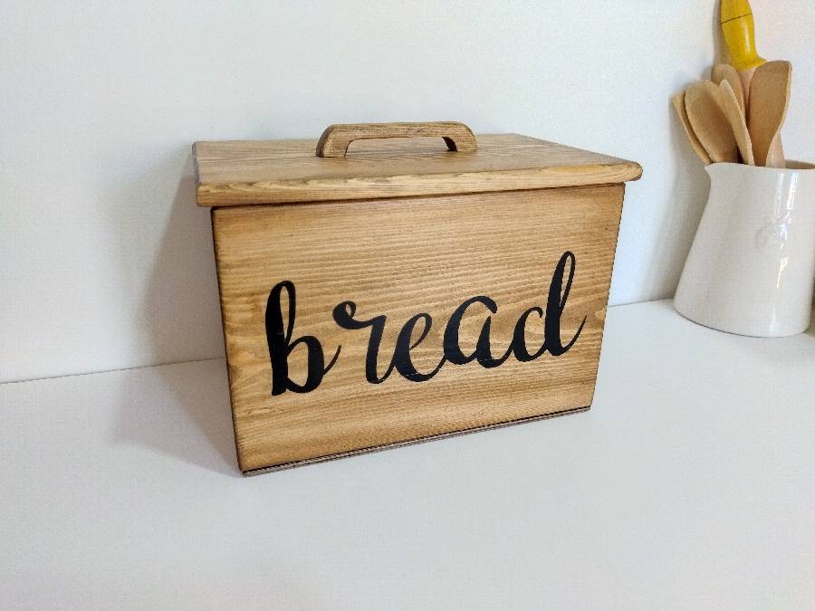 صندوق-الخبز-الخشبي